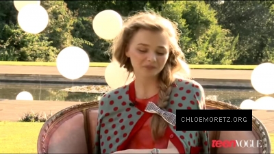 2012Teen_Vogue_2818929.jpg