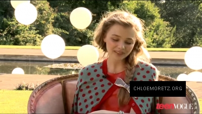 2012Teen_Vogue_2819029.jpg