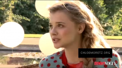 2012Teen_Vogue_2821429.jpg