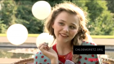 2012Teen_Vogue_288529.jpg