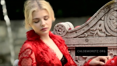 2014TeenVogue_2812829.jpg