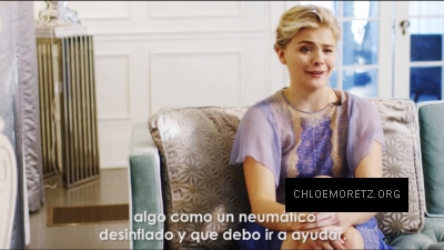 2015glamour_283929.jpg