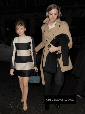 Click to view full size image
==============
51~50.jpg 51~50.jpg