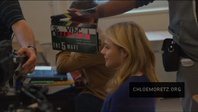 Click to view full size image
==============
5WMakingOf_289529.jpg 5WMakingOf_289529.jpg