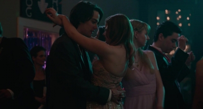 Click to view full size image
==============
945~0.jpg 945~0.jpg