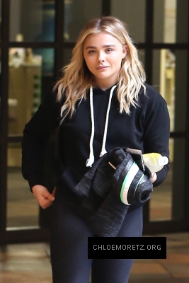 ChloA3C3C_Grace_Moretz_002.jpg