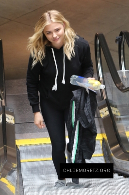 Click to view full size image
==============
ChloA3C3C_Grace_Moretz_008.jpg ChloA3C3C_Grace_Moretz_008.jpg