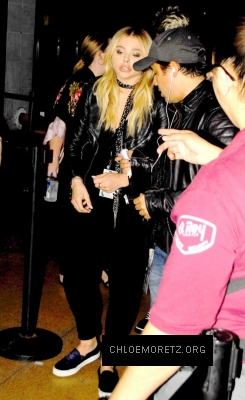 Chloe-Moretz--Arriving-To-See-Alessia-Cara--06-662x1080.jpg