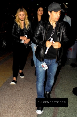 Chloe-Moretz--Arriving-To-See-Alessia-Cara--07-662x993.jpg