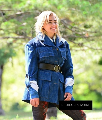Click to view full size image
==============
Chloe-Moretz--Photoshoot-in-New-York-City--07-662x776.jpg Chloe-Moretz--Photoshoot-in-New-York-City--07-662x776.jpg