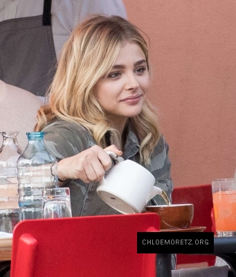 Click to view full size image
==============
Chloe-Moretz-having-lunch-with-a-friends--03-662x776.jpg Chloe-Moretz-having-lunch-with-a-friends--03-662x776.jpg
