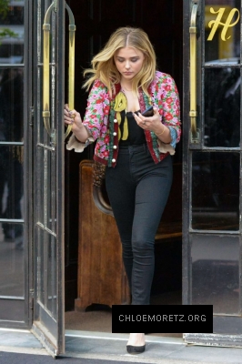 Click to view full size image
==============
Chloe-Moretz-in-Black-Jeans-Leaving-her-hotel--09-662x995.jpg Chloe-Moretz-in-Black-Jeans-Leaving-her-hotel--09-662x995.jpg
