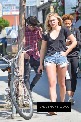Click to view full size image
==============
Chloe-Moretz-in-Jeans-Shorts--02-662x995.jpg Chloe-Moretz-in-Jeans-Shorts--02-662x995.jpg