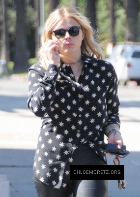 Click to view full size image
==============
Chloe-Moretz-in-Leather--08-662x928.jpg Chloe-Moretz-in-Leather--08-662x928.jpg