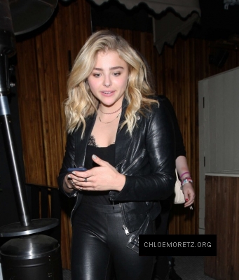 Chloe-Moretz-in-Leather-at-Nice-Guy--07-662x776.jpg