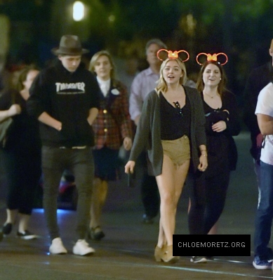 Click to view full size image
==============
Chloe-Moretz-in-Shorts-at-Disneyland--16-662x679.jpg Chloe-Moretz-in-Shorts-at-Disneyland--16-662x679.jpg