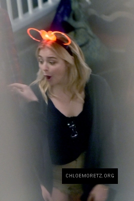 Click to view full size image
==============
Chloe-Moretz-in-Shorts-at-Disneyland--21-662x994.jpg Chloe-Moretz-in-Shorts-at-Disneyland--21-662x994.jpg