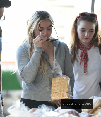 Click to view full size image
==============
Chloe_2811829.jpg Chloe_2811829.jpg