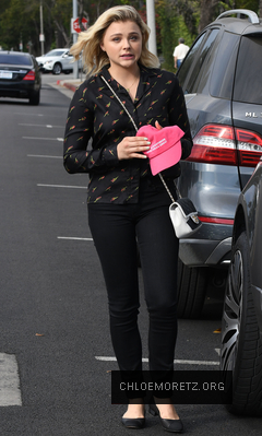 Click to view full size image
==============
Chloe_283629~6.jpg Chloe_283629~6.jpg
