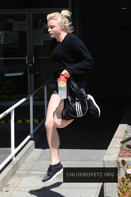 Click to view full size image
==============
Chloe_285129.jpg Chloe_285129.jpg