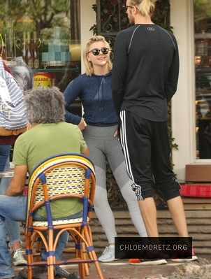 Click to view full size image
==============
Chloe_285429~0.jpg Chloe_285429~0.jpg