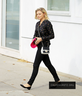 Click to view full size image
==============
Chloe_286429~5.jpg Chloe_286429~5.jpg