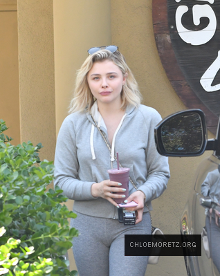 Click to view full size image
==============
Chloe_286929~4.jpg Chloe_286929~4.jpg