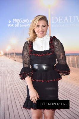 Click to view full size image
==============
Chloe_Grace_Moretz_021.jpg Chloe_Grace_Moretz_021.jpg
