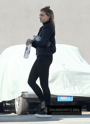Click to view full size image
==============
Chloe_Grace_Moretz_28529~0.jpg Chloe_Grace_Moretz_28529~0.jpg