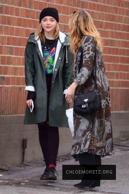 Click to view full size image
==============
Chloe_Grace_Moretz__281529.jpg Chloe_Grace_Moretz__281529.jpg