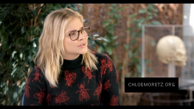 Click to view full size image
==============
Chloe_Moretz_Schools_an_Alien_Expert_2811329.jpg Chloe_Moretz_Schools_an_Alien_Expert_2811329.jpg