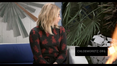 Click to view full size image
==============
Chloe_Moretz_Schools_an_Alien_Expert_281229.jpg Chloe_Moretz_Schools_an_Alien_Expert_281229.jpg