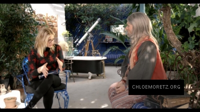 Click to view full size image
==============
Chloe_Moretz_Schools_an_Alien_Expert_2814129.jpg Chloe_Moretz_Schools_an_Alien_Expert_2814129.jpg