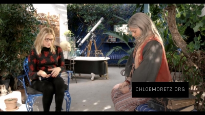 Click to view full size image
==============
Chloe_Moretz_Schools_an_Alien_Expert_2814329.jpg Chloe_Moretz_Schools_an_Alien_Expert_2814329.jpg