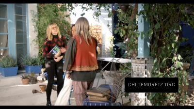 Click to view full size image
==============
Chloe_Moretz_Schools_an_Alien_Expert_2815329.jpg Chloe_Moretz_Schools_an_Alien_Expert_2815329.jpg