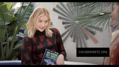 Click to view full size image
==============
Chloe_Moretz_Schools_an_Alien_Expert_283629.jpg Chloe_Moretz_Schools_an_Alien_Expert_283629.jpg