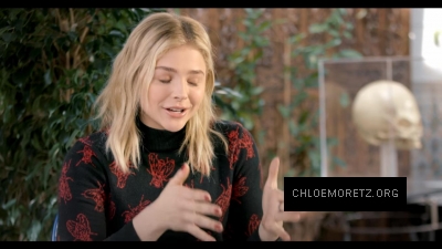 Click to view full size image
==============
Chloe_Moretz_Schools_an_Alien_Expert_286729.jpg Chloe_Moretz_Schools_an_Alien_Expert_286729.jpg