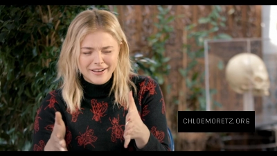 Click to view full size image
==============
Chloe_Moretz_Schools_an_Alien_Expert_287029.jpg Chloe_Moretz_Schools_an_Alien_Expert_287029.jpg
