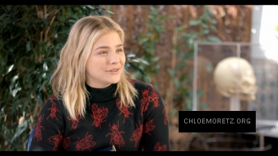 Click to view full size image
==============
Chloe_Moretz_Schools_an_Alien_Expert_288229.jpg Chloe_Moretz_Schools_an_Alien_Expert_288229.jpg