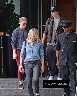 Click to view full size image
==============
Chloe_Moretz__15_.jpg Chloe_Moretz__15_.jpg