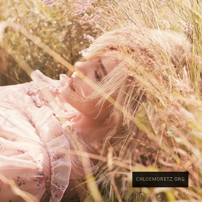 Chloe~0.jpg