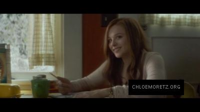 IIS_ChloeMoretz_org_281029.jpg