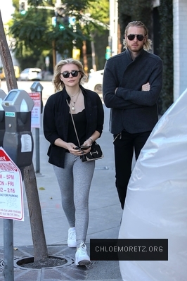 chloe_1_283529~0.jpg