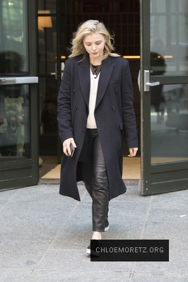chloe_281029~33.jpg