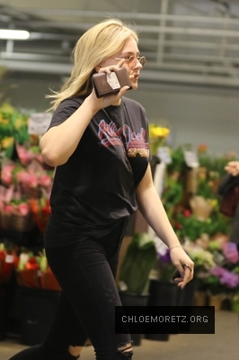 chloe_281129~28.jpg