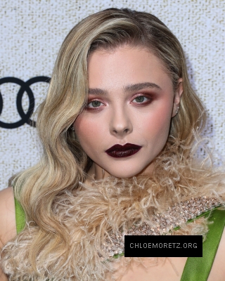 Click to view full size image
==============
chloe_2811329~1.jpg chloe_2811329~1.jpg
