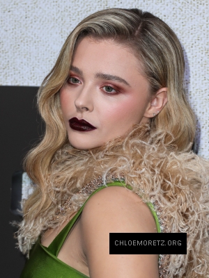 Click to view full size image
==============
chloe_2812029~1.jpg chloe_2812029~1.jpg