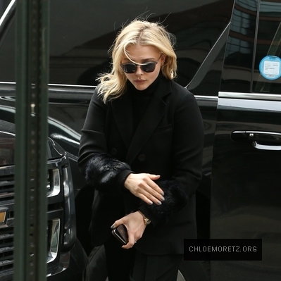 Click to view full size image
==============
chloe_2812229~0.jpg chloe_2812229~0.jpg