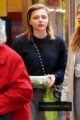 chloe_28129~13.jpg
