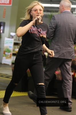 chloe_281529~22.jpg
